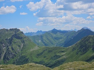Unterwegs am Karnischen H&ouml;henweg in Osttirol