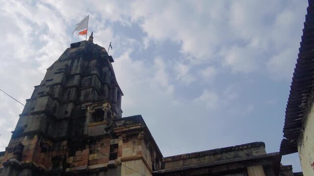Mamleshwar Temple &ndash; Ancient Shiva Shrine Opposite Omkareshwar Jyotirlinga