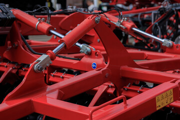 Hydraulic mechanisms of agricultural machinery and equipment.