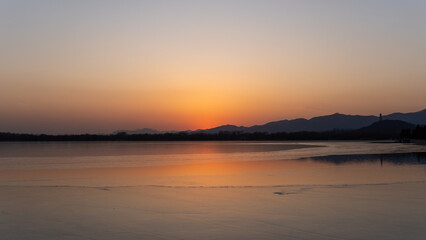 Obraz premium sunset at summer palace