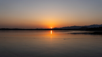 Obraz premium sunset at summer palace