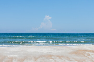 Ocean view with cloud
