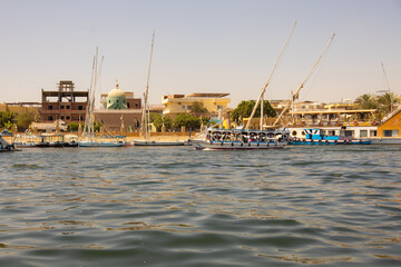 Hafen von Luxor