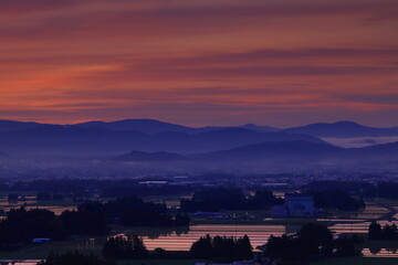 岩手県花巻市　朝の田園風景