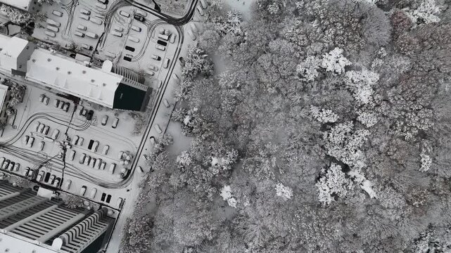 인천광역시 연수구 연수동 원인재 인근의 눈쌓인 아파트 풍경 