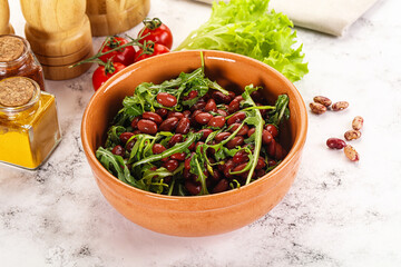 Red canned beans with arugula