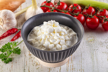 Grain cottahe cheese for breakfast