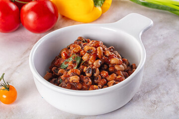 Black eye beans wutg tomato sauce