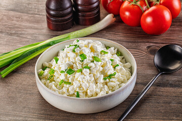 Cottage cheese with green onion