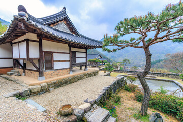 전북 완주군 오성한옥마을의 풍경