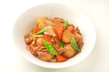 豚肉の肉じゃが