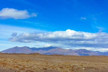 Vulkanische Berglandschaft in Island