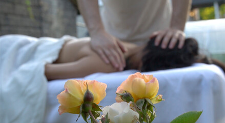 Masaż - róże © Kamil
