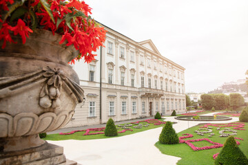 Schloss Mirabell mit dem Mirabellgarten in  Salzburg, &Ouml;sterreich, Austria, Europa, 