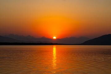 Por do Sol na Baia de Guaraqueçaba