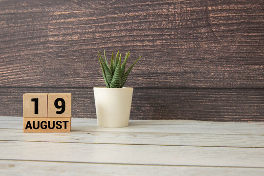 19 August text with blackboard background for calendar.