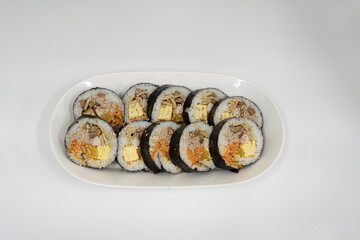 다양한 재료로 만든 소풍 도시락 건강한 집김밥
