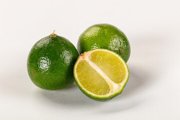 Ripe ggeen juicy lime heap