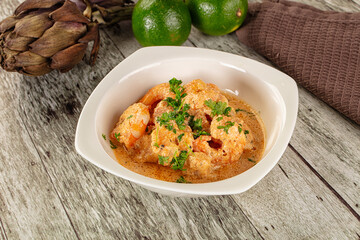 Prawn in white cream sauce