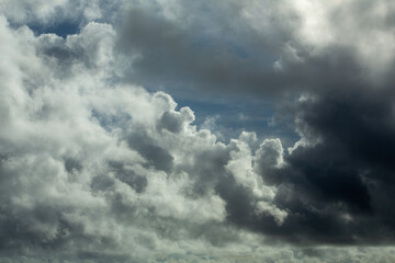 Obraz premium 奄美大島の夏の空。