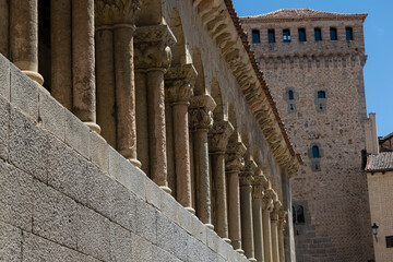 Iglesia románica de San Martín (Segovia, España)