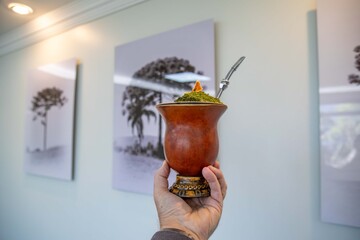 The most perfect, original and best yerba mate chimarrão in the world. With dehydrated orange peel and a classic ambiance.