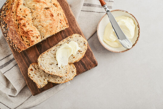Tasty multigrain french bread with butter
