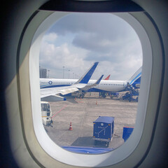 outside of airport from another flight