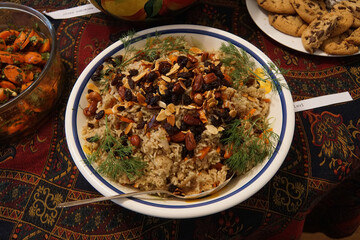 Rice pilaf with raisins