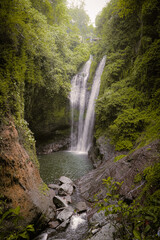 Obraz premium majestic waterfall nature potrait