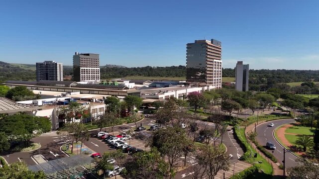 Imagens a&eacute;reas do Shopping Iguatemi Ribeir&atilde;o Preto 