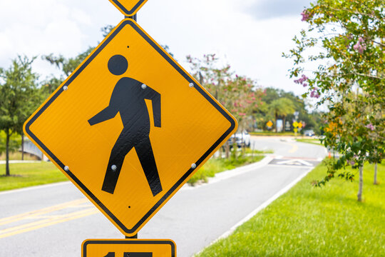 Pedestrian crossing sign