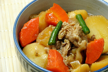 肉じゃが