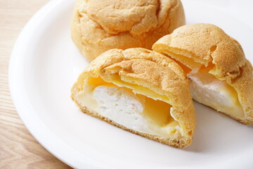 シュークリーム
