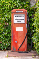 Ancienne pompe à essence 