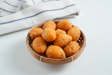 Combro is a typical Sundanese fried food. Combro is made from grated cassava which is shaped round or oval and filled with oncom and chili sauce and then fried.