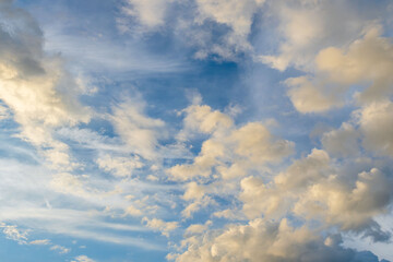 Obraz premium 夏の空 夕暮れの時の空と雲08