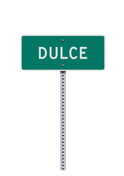Vector illustration of the Dulce (New Mexico) green road sign on metallic pole