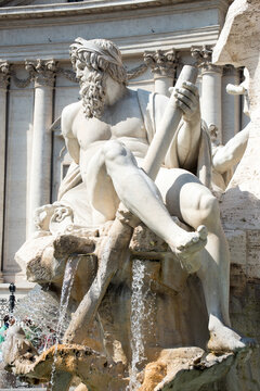 Fontana dei Quattro Fiumi (Fountain of the Four Rivers) in Piazza Navona, Rome, Italy. It was designed in 1651 by Gian Lorenzo Bernini for Pope Innocent X