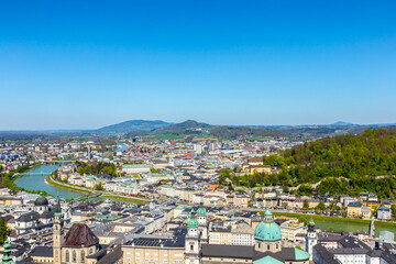 Obraz premium view to the old city of Salzburg from the castle Hohensalzburg hill