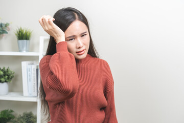 Dizzy asian young woman, stressed girl headache, pain migraine pain suffering from vertigo standing...