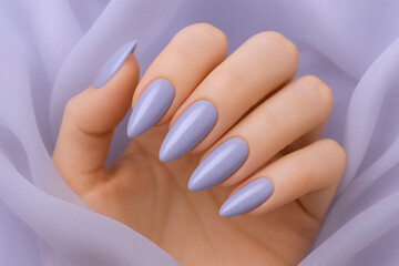 藤色のネイルアート・優雅で洗練された指先のビジュアル / Elegant Lilac Nail Art – Refined and Graceful Fingertip Aesthetic