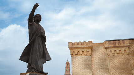 Historic statue in Baghdad showcases cultural pride and rich heritage of Iraq