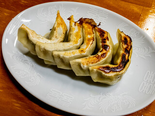 町中華の餃子　日本　中華料理