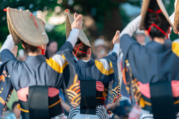 阿波踊り