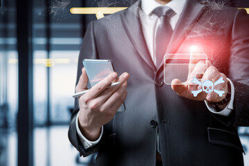 Preventing virtual card fraud online