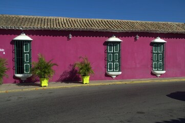 Sometimes modern and thriving, sometimes rural and colonial, houses made from the same land still...