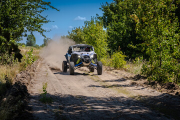 UTV, 4x4 off-road vehicle in summer. Amateur competitions © Antonio
