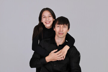 pai e filha juntos celebram o dia dos pais 