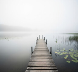 Fototapeta premium Minimalist Nature Landscapes with Clean Composition and Calm Atmosphere